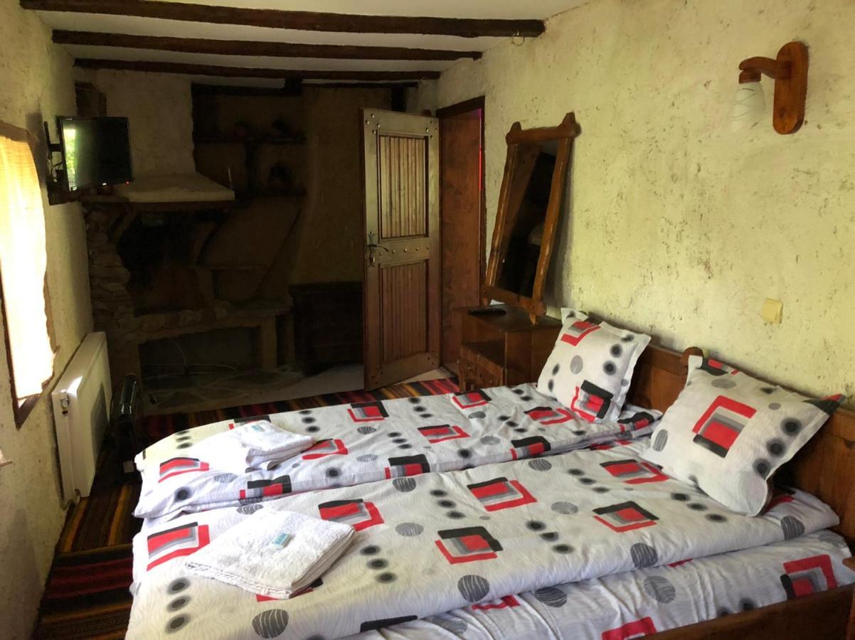 Etnographic Houses Dŭlbok Dol Zewnętrze zdjęcie